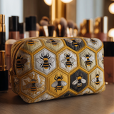 Diane - Trousse de toilette matelassée Abeilles en Jardin