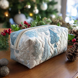 Louise - Trousse de toilette matelassée Atmosphère de Noël