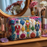 Olympe - Trousse de toilette matelassée Petit Soldat de Noël