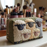 Nathalie - Trousse de toilette matelassée Moutons