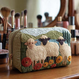 Éléonore - Trousse de toilette matelassée Mouton au Pâturage
