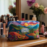 Brigitte - Trousse de toilette matelassée Motif Voyage Rétro
